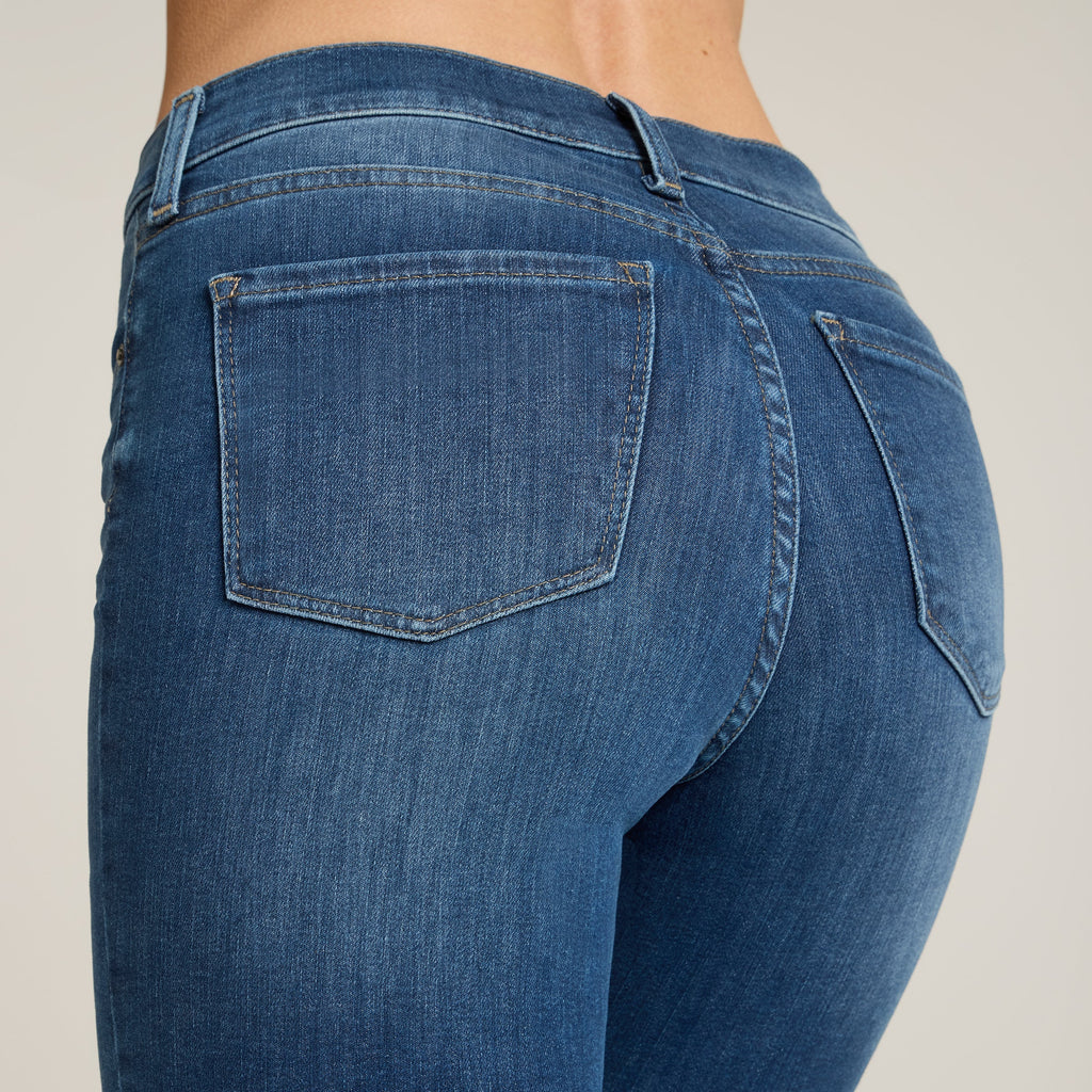 High Rise Miniboot Ankle Logan Jeans