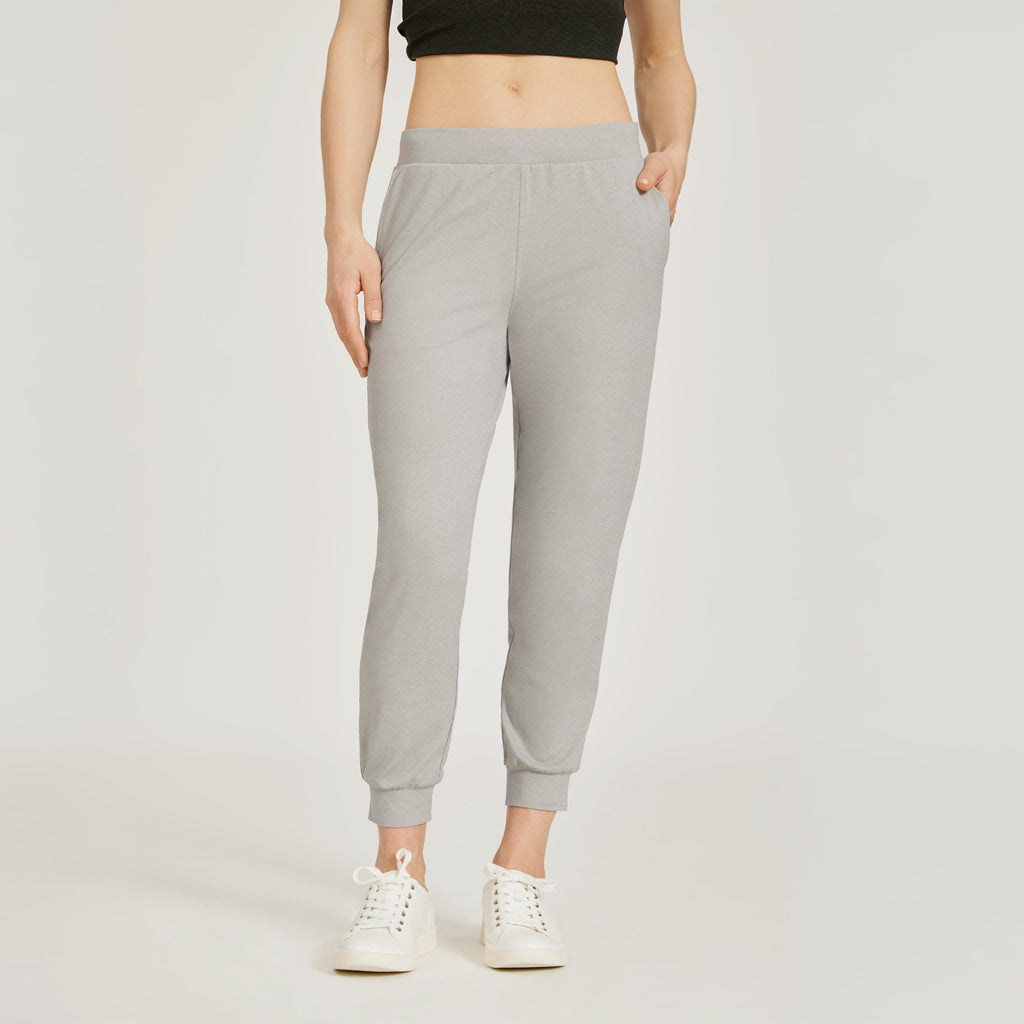 Cropped Performance Jogger